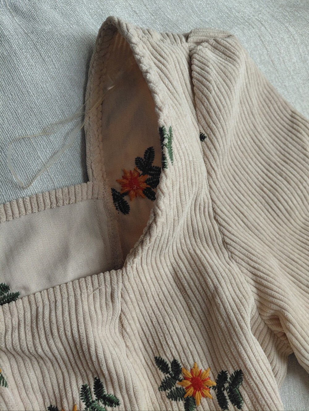 Listicle Cream Corduroy Floral Embroidered Mini Babydoll Dress Size Small - Picture 7 of 9